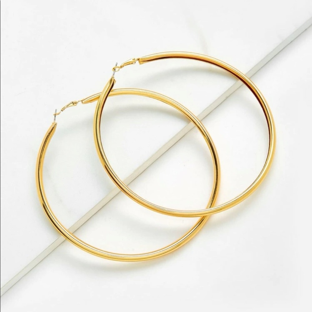 NWOT Smooth Oversized Hoop Earrings